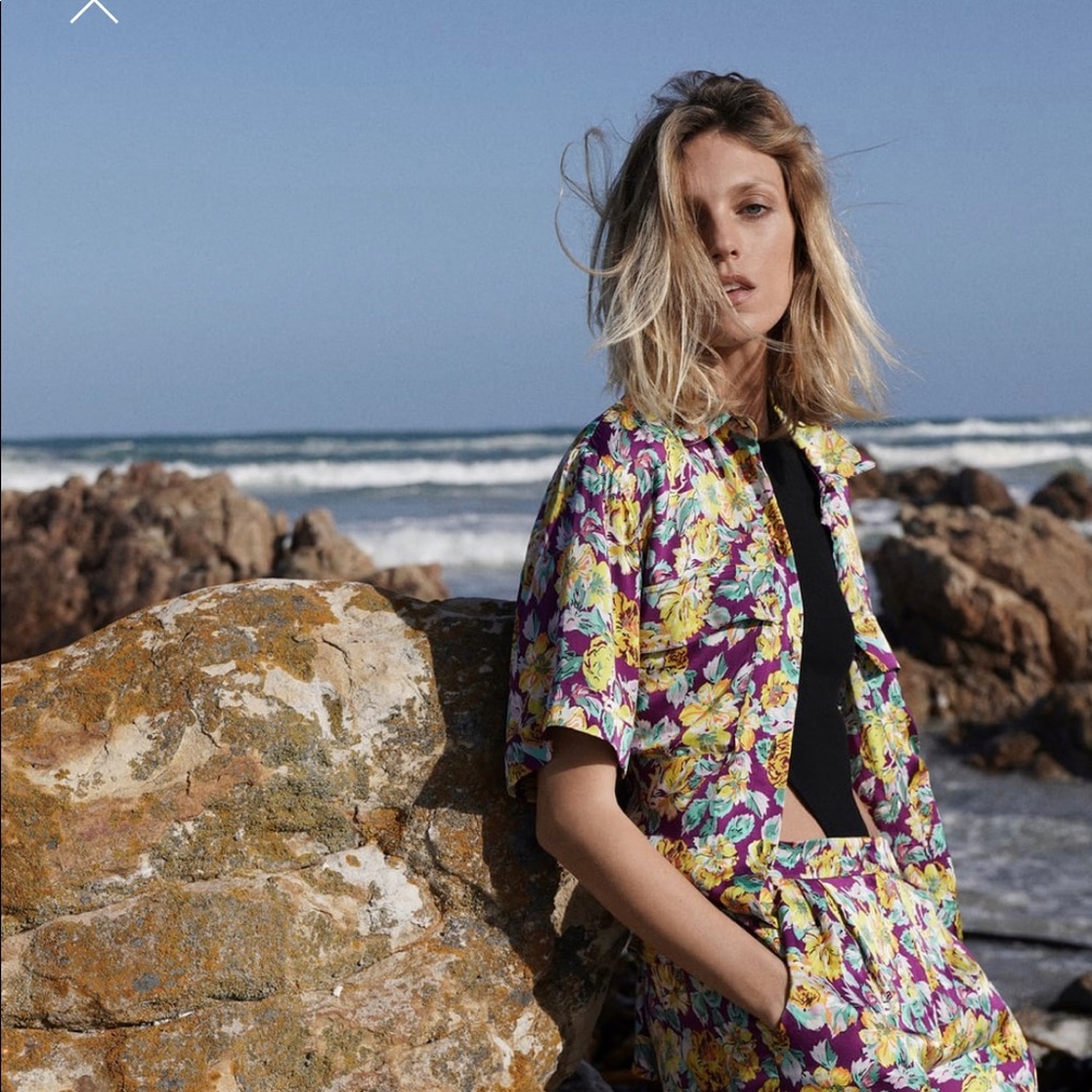 Zara floral blouse